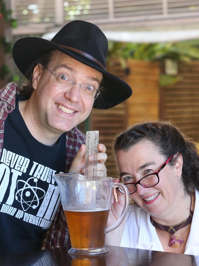 Scientists Dr Erik Streed and Dr Georgette Leah Burns are ready to answer your questions. Picture Glenn Hampson