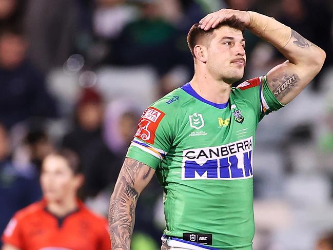 CANBERRA, AUSTRALIA - MAY 22:  Corey Harawira-Naera and Curtis Scott of the Raiders look dejected after defeat during the round 11 NRL match between the Canberra Raiders and the Melbourne Storm at GIO Stadium, on May 22, 2021, in Canberra, Australia. (Photo by Mark Kolbe/Getty Images)