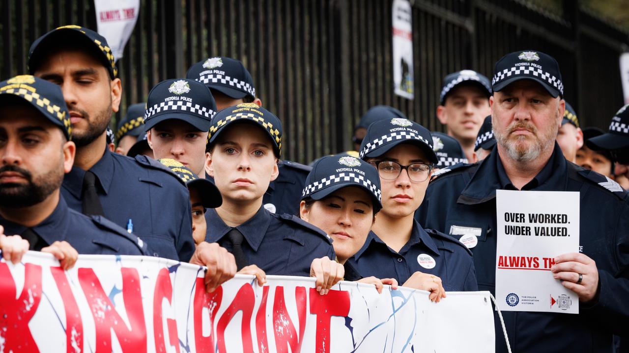 Queensland force luring Victoria Police north with fat cash bonuses