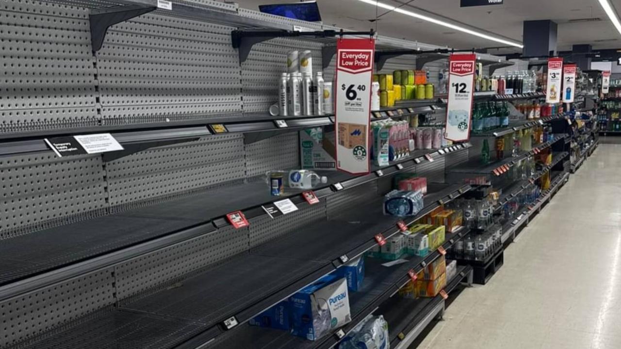 Woolworths supermarket shelves remain bare weeks before Christmas | The ...