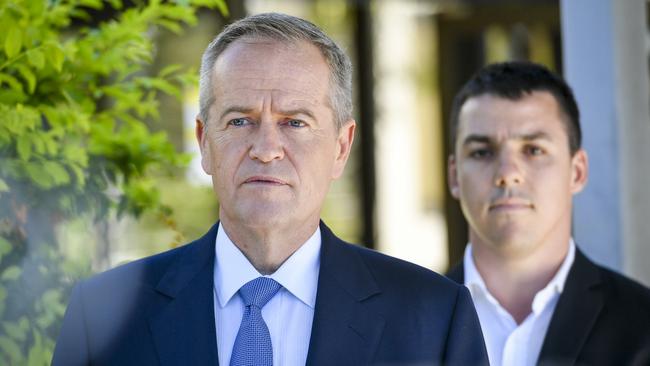 Opposition leader Bill Shorten speaks to media outside Gladstone Hospital during his visit with health minister Catherine King on 9 April 2019, where he announced funding for radiation therapy.