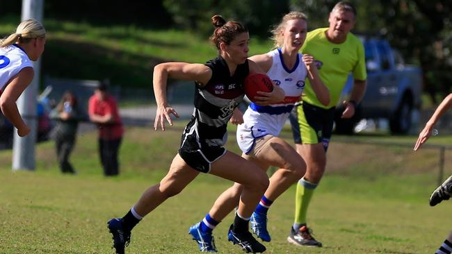 Gill Behan is a an athletic player from the Inner West Magpies.