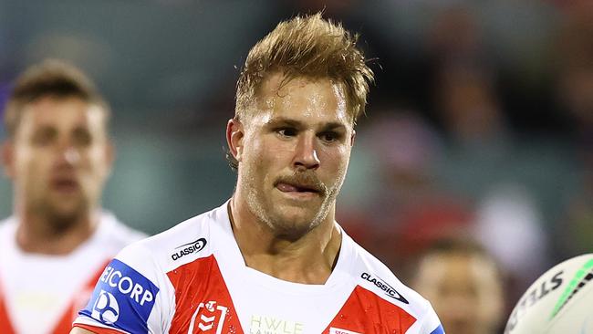 WOLLONGONG, AUSTRALIA - JUNE 19: Jack De Belin of the Dragons passes during the round 15 NRL match between the St George Illawarra Dragons and the Canberra Raiders at WIN Stadium, on June 19, 2021, in Wollongong, Australia. (Photo by Mark Nolan/Getty Images)