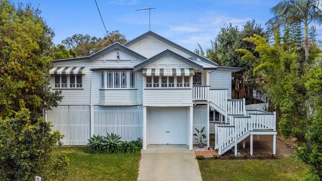 209 Venner Rd, Fairfield goes to auction at noon through Geoff Sellars of Ray White Annerley.