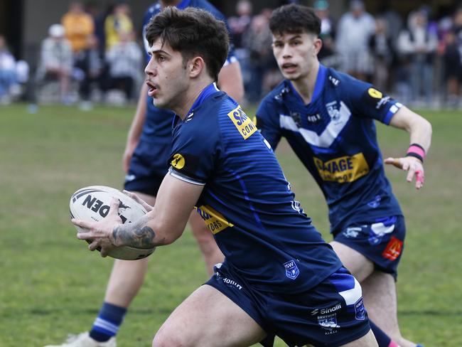 Brothers halfback Tyren Ryan. Photographer: Warren Gannon Photography