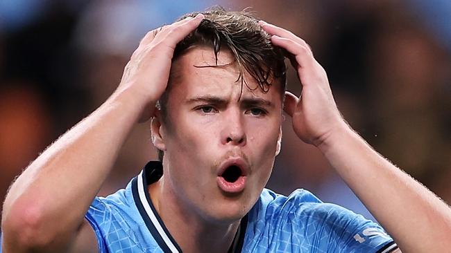 SYDNEY, AUSTRALIA - MARCH 30: Jake Girdwood-Reich of Sydney FC looks dejected after a missed chance during the A-League Men round 22 match between Sydney FC and Central Coast Mariners at Allianz Stadium, on March 30, 2024, in Sydney, Australia. (Photo by Mark Kolbe/Getty Images)