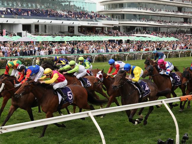 MELBOURNE, AUSTRALIA - NOVEMBER 07: Ben Allen rides #7 Electric Impulse to win race 6, the Melbourne Cup Carnival Country Final during Oaks Day at Flemington Racecourse on November 07, 2024 in Melbourne, Australia. (Photo by Robert Cianflone/Getty Images)