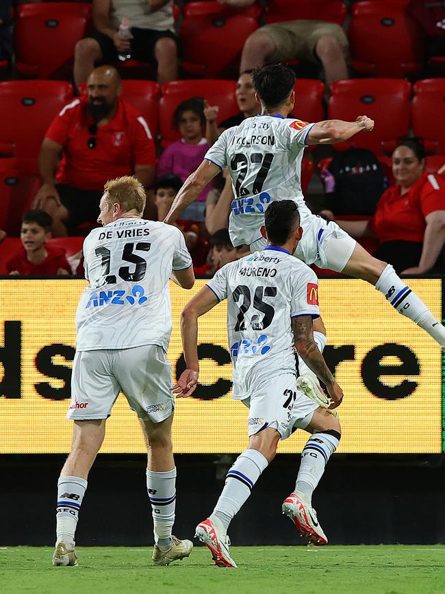 Logan Rogerson scores in the 100th minute to salvage a draw. Picture: Getty Images