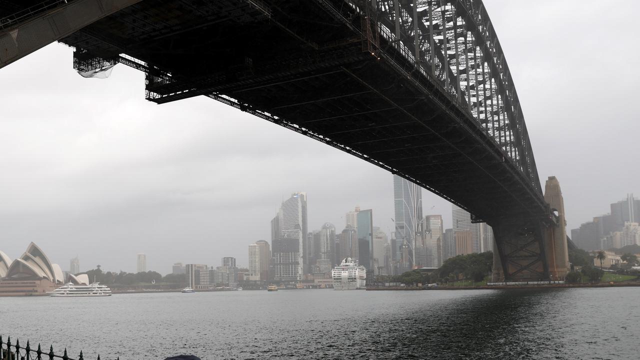 Eastern and southeastern Australia are set to shiver through temperatures between 2C and 5C degrees below average this weekend. Picture: NewsWire / Damian Shaw