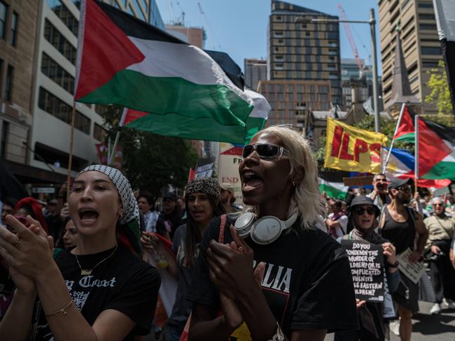 SYDNEY, AUSTRALIA - NewsWire Photos , DECEMBER 17, 2023: Pro-Palestine protesters are seen at the protest for Gaza in Hyde Park, in Sydney. Picture: NCA NewsWire / Flavio Brancaleone