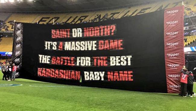 St Kilda's banner against North Melbourne.