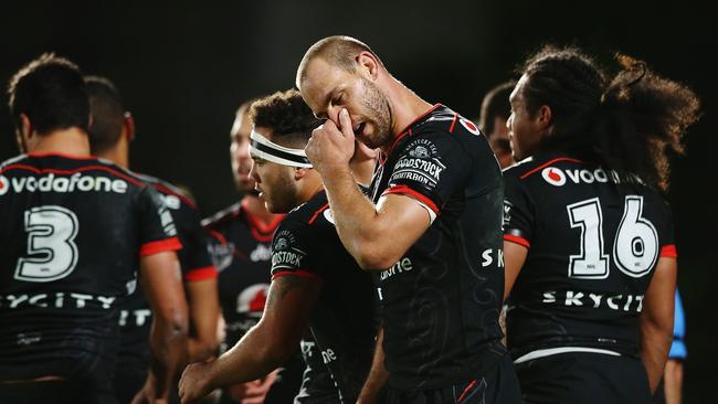 Simon Mannering and the Warriors react during their loss to South Sydney.