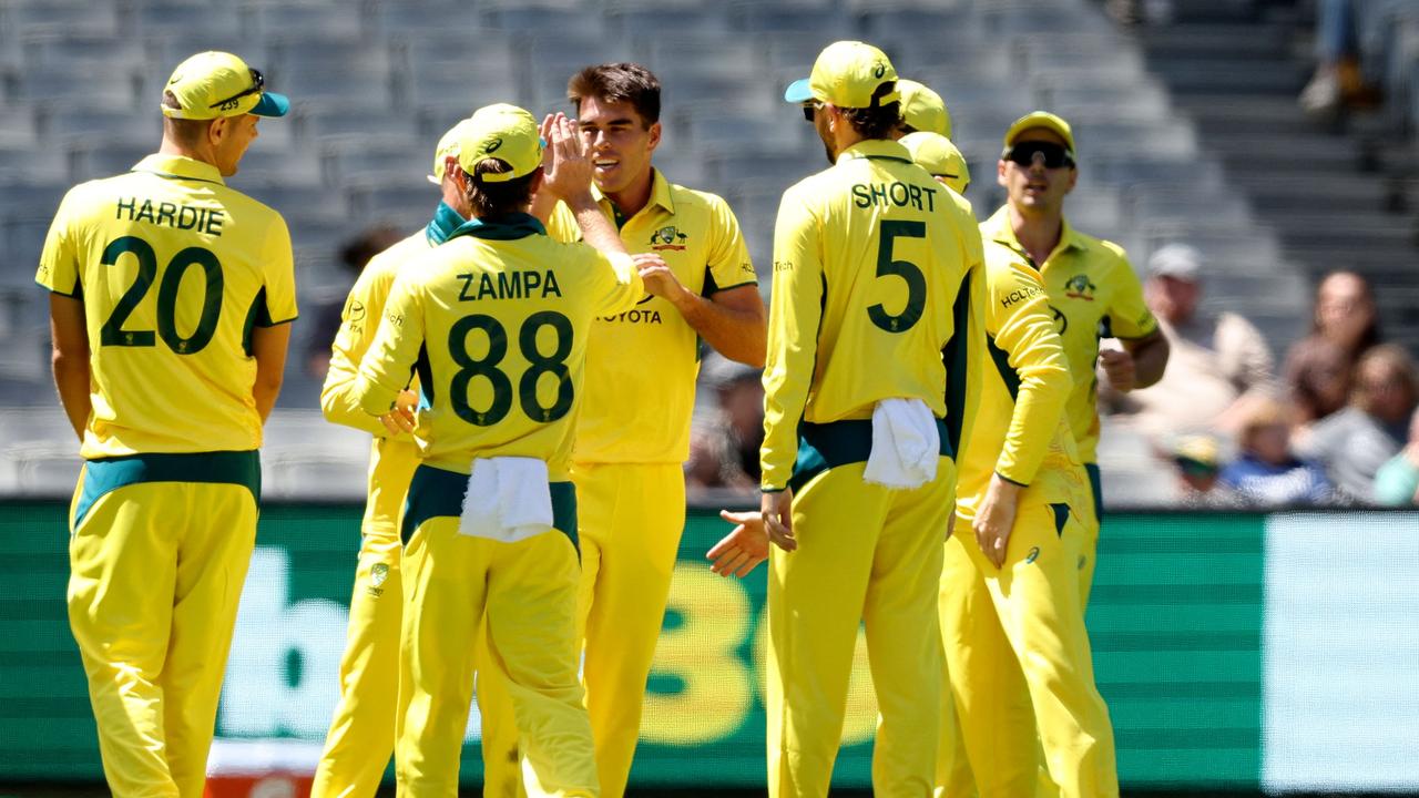 Australia's Xavier Bartlett was on fire early on debut. (Photo by Martin KEEP / AFP)