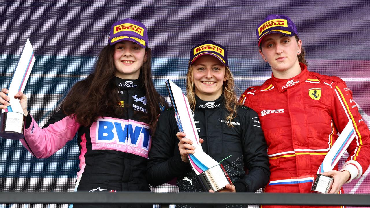 Second placed Abbi Pulling (left) was given the race win. (Photo by Clive Rose/Getty Images)