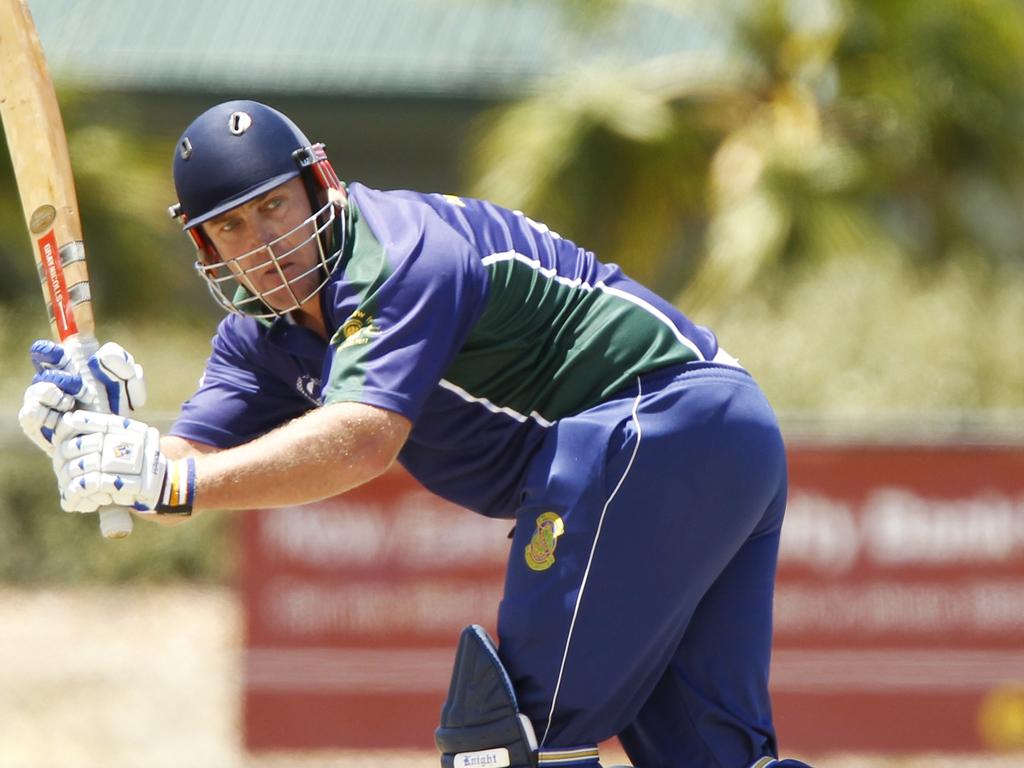 Sean Ayres batting for Old Paradians.