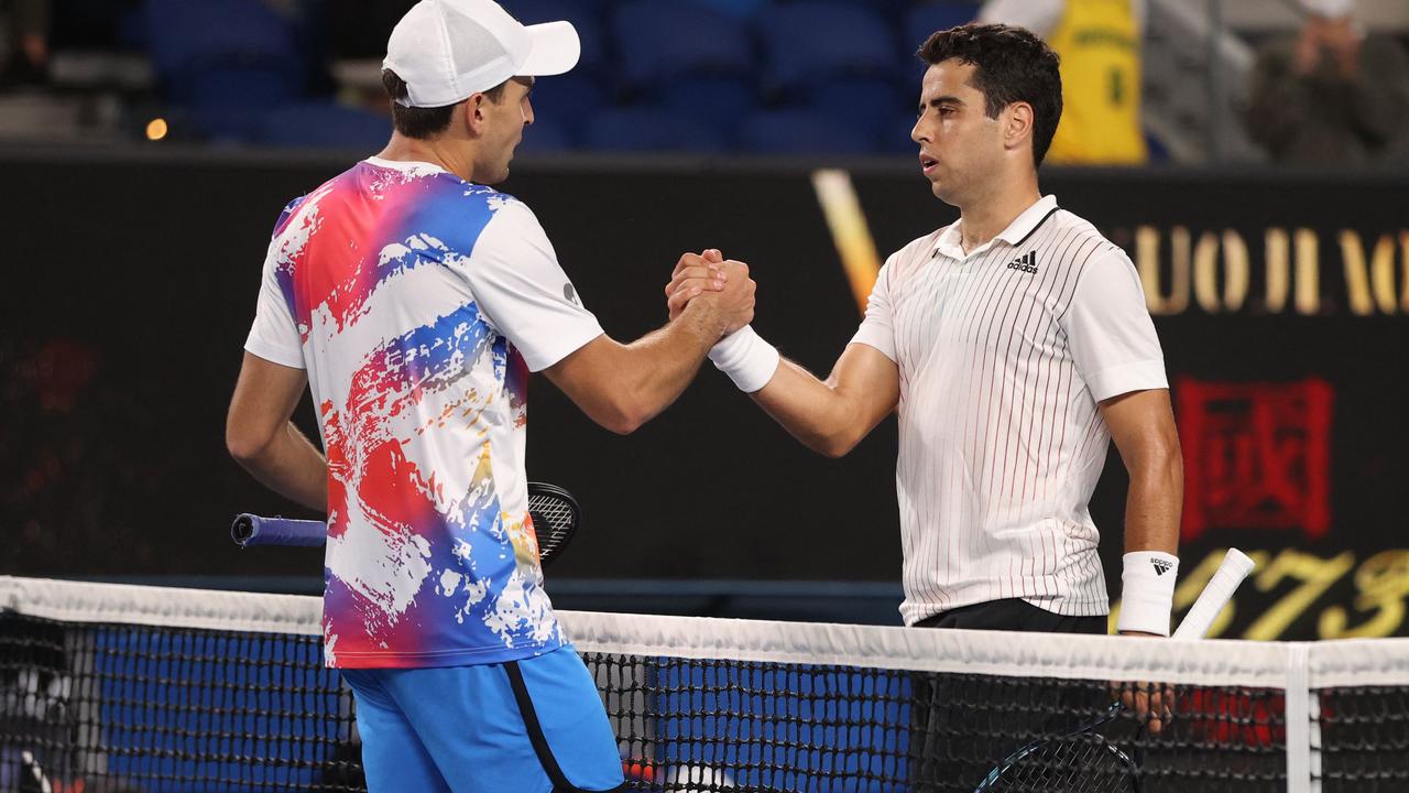 Aslan Karatsev (L) came up with the goods when it mattered. (Photo by Martin Keep / AFP)