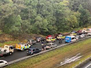 SOCIAL MEDIA IMAGE DISCUSS USE WITH YOUR EDITOR - MAYHEM: Justin Davidson captured images of the Bruce Highway southbound near the Ilkley Rd overpass at Tanawha this afternoon.