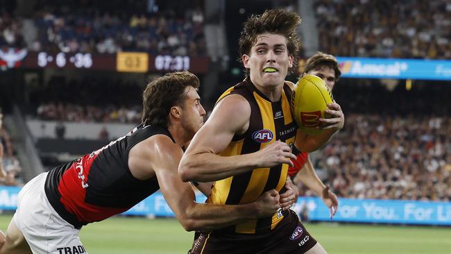 NCA. MELBOURNE, AUSTRALIA. 14th March, 2025 .  AFL  Round 1.  Hawthorn vs Essendon at the MCG.  Will Day of the Hawks during the 3rd qtr.    . Picture: Michael Klein