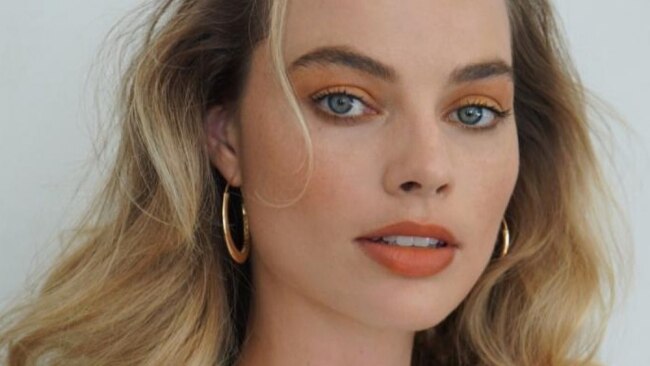 Margot Robbie’s Bridesmaids Dress Is Back And This Is Where You Can Buy ...