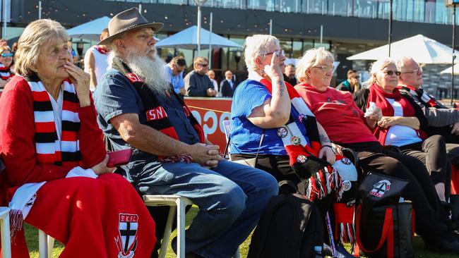 Emotional St Kilda supporters turned up in droves. Picture: Asanka Ratnayake/Getty Images