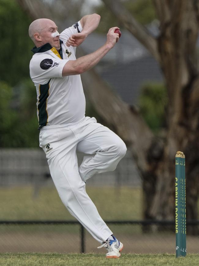 MPCA: Shane Smith bowling for Carrum Downs. Picture: Valeriu Campan