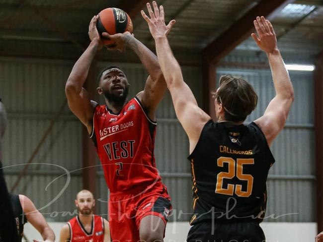 Former West Adelaide US import Shane Heyward, pictured shooting the ball, was axed by the Bearcats for “attitude issues”. Picture: Roar Photographics SA