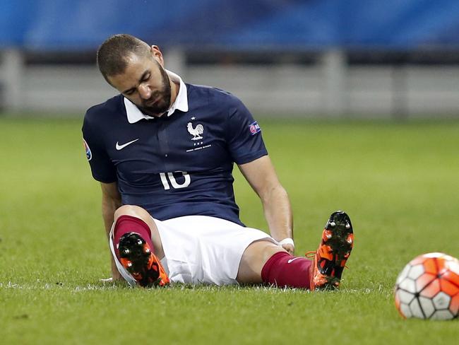 Benzema may play for France in Euro 2016 after court lifts ban