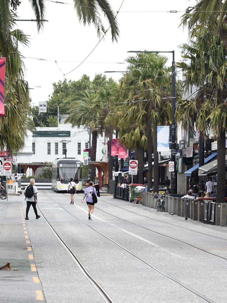 Ackland Street St Kilda where a person was stabbed last night. Picture: NCA NewsWire / Andrew Henshaw