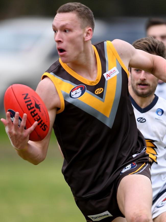 Nick Klooster in action for Thomastown. Picture: Andy Brownbill