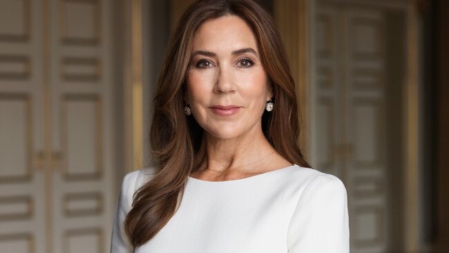 A new official royal portrait of Queen Mary of Denmark