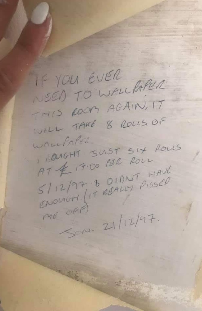 A Bunnings Mum has shared this 'helpful' note scrawled on her walls during a recent reno. Picture: Facebook / Bunnings Mums Australia