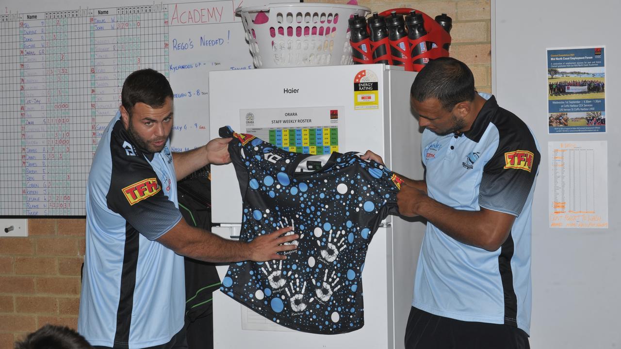 Cronulla Sharks players Wade Graham and Will Chambers with the Cronulla Sharks’ Indigenous Round jersey.