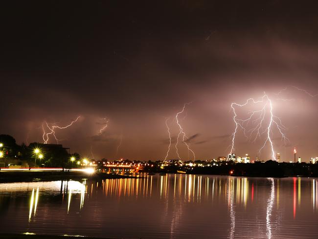 Sydney’s thunderstorms, bushfire, flood, hot weather threats revealed ...