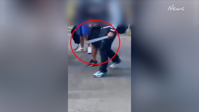 Machete-wielding school students go toe-to-toe