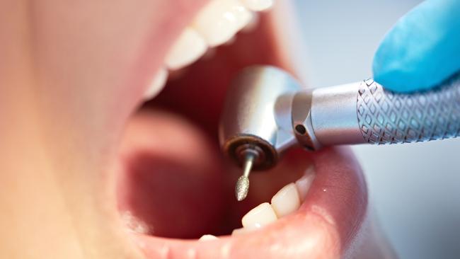 Non-emergency dental check-ups may be possible for fully vaccinated Victorians.