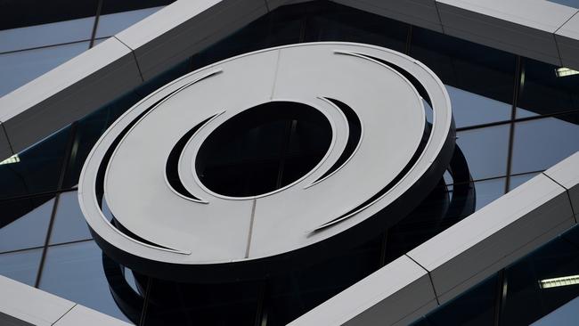 Macquarie makes trademark shift to find new energy