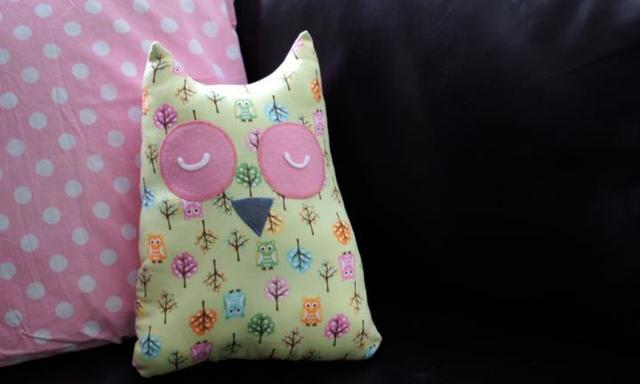 How to make an owl pillow pal