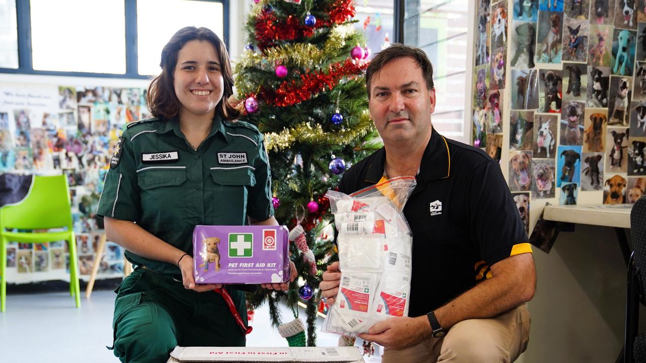 Councillor Andrew Robinson with St John volunteer Jessika Coles.