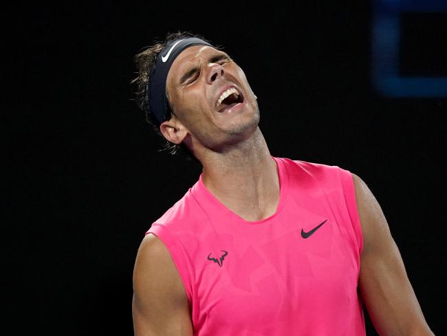 Rafael Nadal has been knocked out of the Australian Open in a quarter-final war with Dominic Thiem.