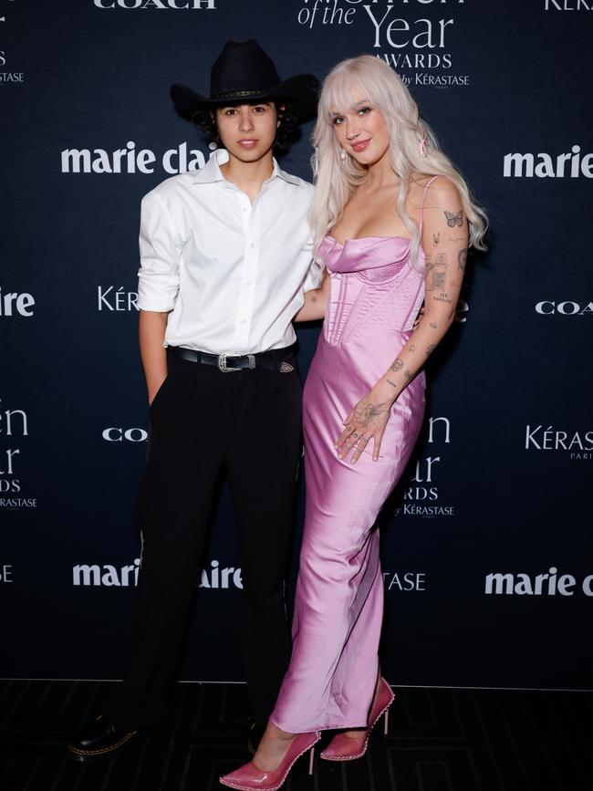 The pair pose for pictures at the awards. Picture: Hanna Lassen/Getty Images)