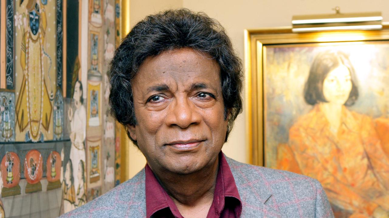 Kamahl says he has “continued confusion” about his treatment on Hey, Hey.