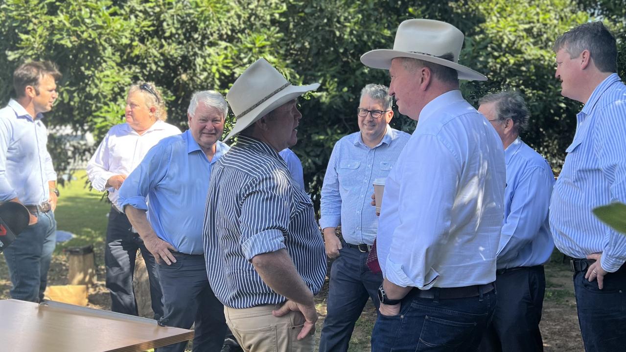 Barnaby Joyce speaks to growers at Macadamias Australia following his announcement of $600m in federal funding for the rebuild of Paradise Dam.