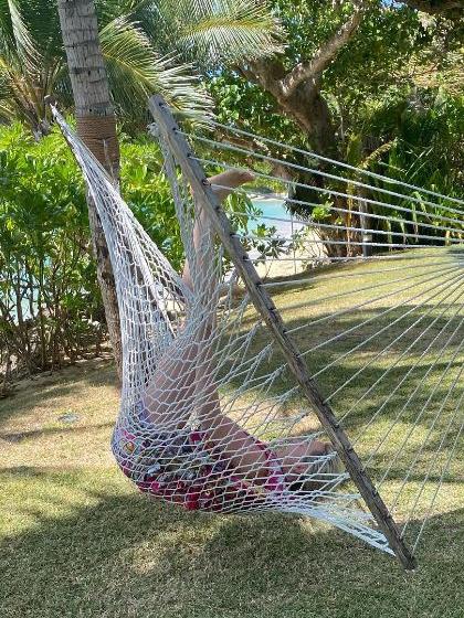 … and her Fijian hammock adventure.