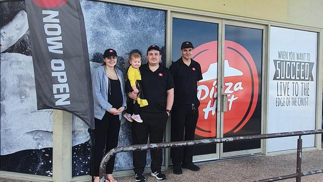 Steven Bateman and family, new pizza hut open