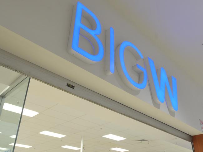 Mum steals from Big W while on two suspended sentences