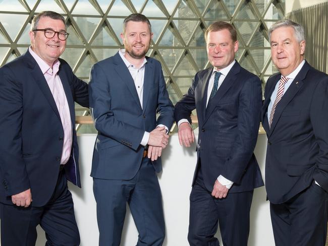 Uni's VCs Image Adelaide University and UniSA in merger talks. Left to right: UniSAChancellor Jim McDowell, UniSA Vice-Chancellor David Lloyd, AdelaideUniversity Vice-Chancellor Peter Rathjen, Adelaide University ChancellorKevin Scarce.