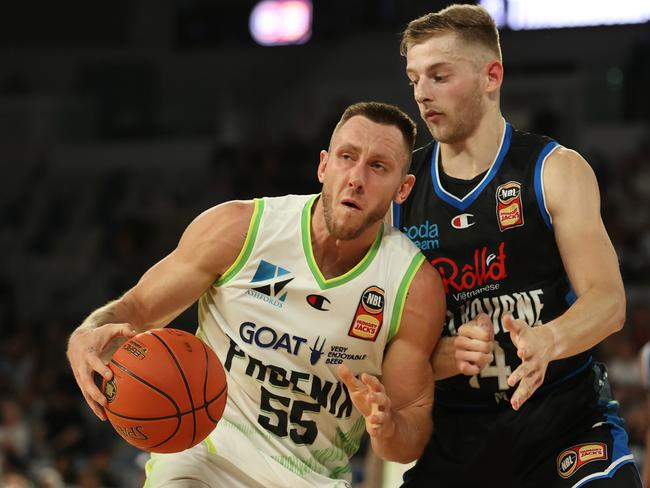 Bogut: Only one true contender in Melbourne