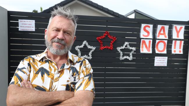 Resident Tim Powell outside his Lakefield Cres property. Picture: Glenn Hampson.