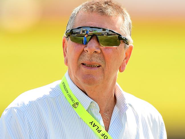 PERTH, AUSTRALIA - OCTOBER 31: Rod Marsh, Chairman of Selectos for the Australian Cricket team, leaves the pitch during an Australia nets session at WACA on October 31, 2016 in Perth, Australia. (Photo by Daniel Carson/Getty Images)