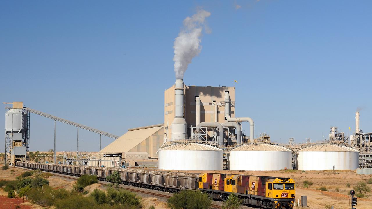 Phosphate Hill fertiliser plant risks closure and 500 jobs.